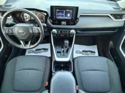 
										2022 Toyota RAV4 XLE AWD full									